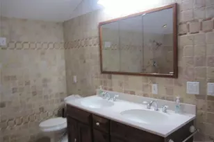 209 Tremont Ave, Fort Lee, NJ 07024 - Photo 10