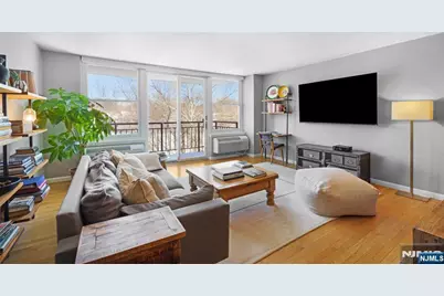 300 Main Street 413 #413, Little Falls Township, NJ 07424 - Photo 10