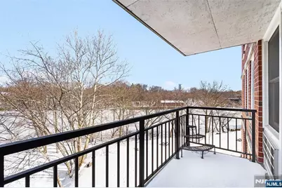 300 Main Street 413 #413, Little Falls Township, NJ 07424 - Photo 12