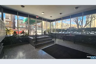 6010 E Boulevard East #16, West New York, NJ 07093 - Photo 2