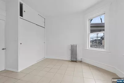 315 18th Street 2 #2, Paterson, NJ 07524 - Photo 4