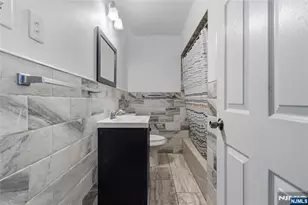 315 18th Street 2, Paterson, NJ 07524 - Photo 18