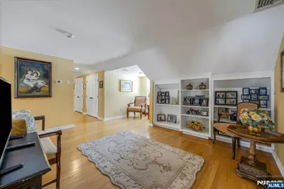 88 Chestnut Ridge Road, Saddle River, NJ 07458 - Photo 34