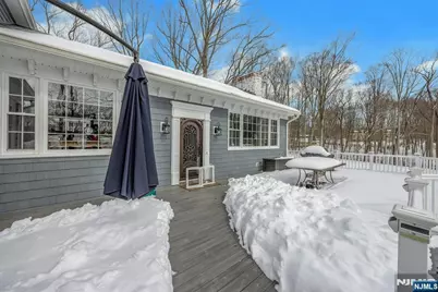 88 Chestnut Ridge Road, Saddle River, NJ 07458 - Photo 24