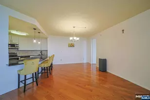 100 Carlyle Dr 16Es, Cliffside Park, NJ 07010 - Photo 22