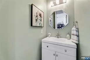 600 Harbor Blvd 926, Weehawken, NJ 07086 - Photo 16