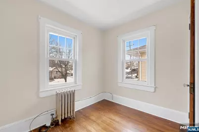 145 Cleveland Avenue, Hasbrouck Heights, NJ 07604 - Photo 28