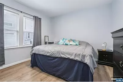 211 Newark Avenue, Bloomfield, NJ 07003 - Photo 14