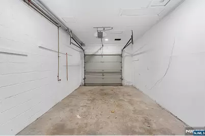 25 River Road B11 #B11, Nutley, NJ 07110 - Photo 28