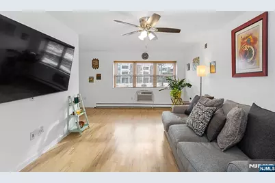 25 River Road B11 #B11, Nutley, NJ 07110 - Photo 4