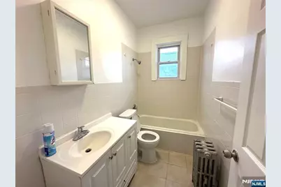 257 Roff Avenue 4 #4, Palisades Park, NJ 07650 - Photo 10