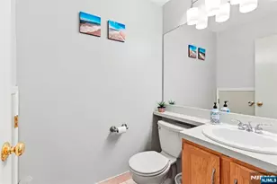 85 Encampment Dr, Bedminster Township, NJ 07921 - Photo 12