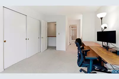 85 Encampment Drive, Bedminster Township, NJ 07921 - Photo 14