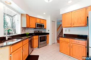 85 Encampment Dr, Bedminster Township, NJ 07921 - Photo 10