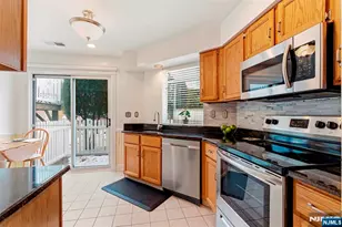 85 Encampment Dr, Bedminster Township, NJ 07921 - Photo 8