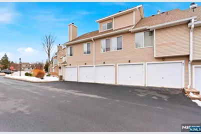 85 Encampment Drive, Bedminster Township, NJ 07921 - Photo 20