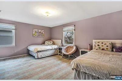 1284 Wellington Avenue, Teaneck Township, NJ 07666 - Photo 18