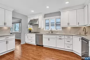 1284 Wellington Ave, Teaneck Township, NJ 07666 - Photo 8