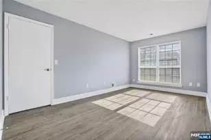 1314 Persimmon Ct, Mahwah, NJ 07430 - Photo 12