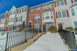 1314 Persimmon Ct, Mahwah, NJ 07430 - Photo 1