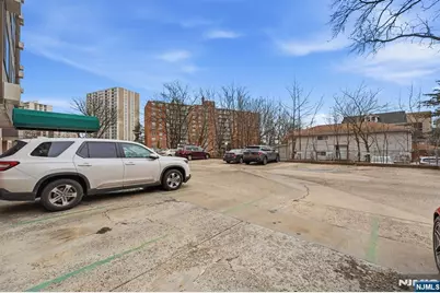 90 Prospect Avenue A and B #A and B, Hackensack, NJ 07601 - Photo 46