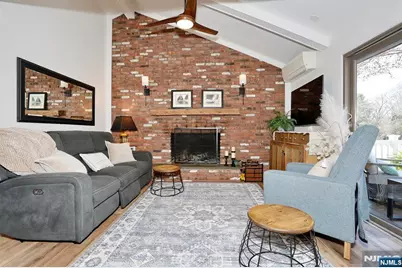 131 Lakeside Boulevard, Oakland, NJ 07436 - Photo 6