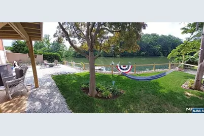 131 Lakeside Boulevard, Oakland, NJ 07436 - Photo 30