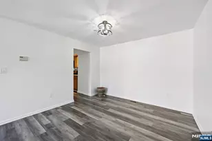 246 Matthews Dr 246, Newark, NJ 07103 - Photo 16