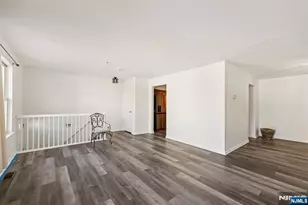 246 Matthews Dr 246, Newark, NJ 07103 - Photo 12