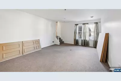 246 Matthews Drive 246 #246, Newark, NJ 07103 - Photo 36