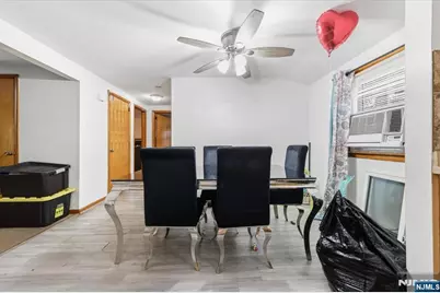 42 Bergen Boulevard, Woodland Park, NJ 07424 - Photo 4