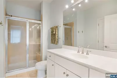 43 Elston Court 301 #301, Wanaque, NJ 07420 - Photo 8