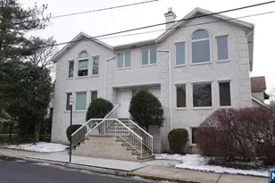 170 Washington Ave B, Fort Lee, NJ 07024 - Photo 2