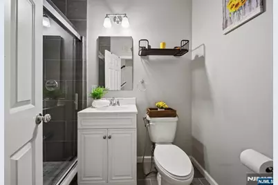 129 Truman Drive, Wood Ridge, NJ 07075 - Photo 8