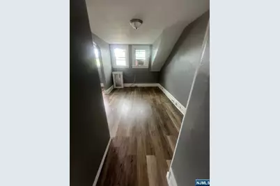 40 Kenmore Avenue 3 #3, Newark, NJ 07106 - Photo 4