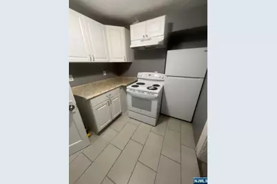 40 Kenmore Avenue 3 #3, Newark, NJ 07106 - Photo 2