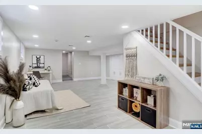 495 Clinton Street, East Orange, NJ 07018 - Photo 10