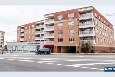 411 E Brinkerhoff Avenue 110 #110, Palisades Park, NJ 07650 - Photo 1