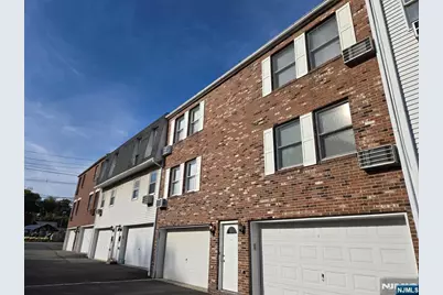 192 Hackensack Street E #E, East Rutherford, NJ 07073 - Photo 16
