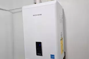 192 Hackensack Street E, East Rutherford, NJ 07073 - Photo 14