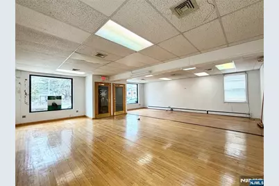 135 Paris Avenue First Floor #First Floor, Northvale, NJ 07647 - Photo 4