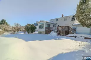 44 South Dr, Rochelle Park Township, NJ 07662 - Photo 2