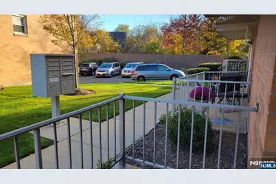 15 Cottage Street 19 3A #19 3A, Midland Park, NJ 07432 - Photo 14