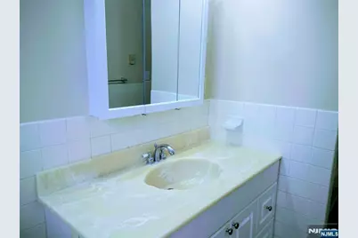 15 Cottage Street 19 3A #19 3A, Midland Park, NJ 07432 - Photo 12
