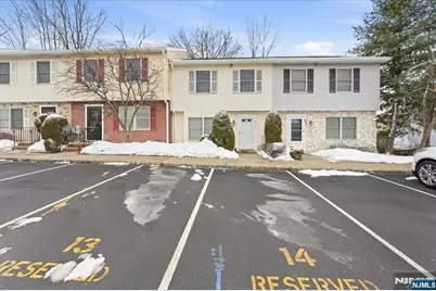 839 Valley Street B #B, Union Township, NJ 07088 - Photo 2