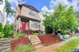 32 Dodd St, East Orange, NJ 07017 - Photo 22