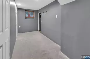 32 Dodd St, East Orange, NJ 07017 - Photo 12