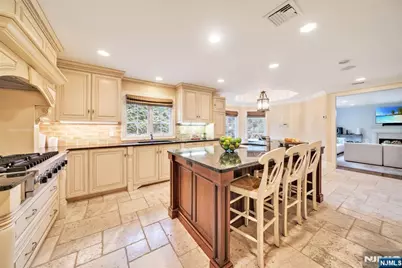 56 Arnold Avenue, Closter, NJ 07624 - Photo 16