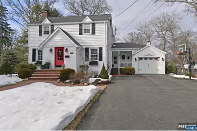 26 Large Avenue, Hillsdale, NJ 07642 - Photo 1