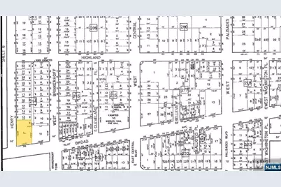 225 Broad Avenue 210 #210, Palisades Park, NJ 07650 - Photo 14